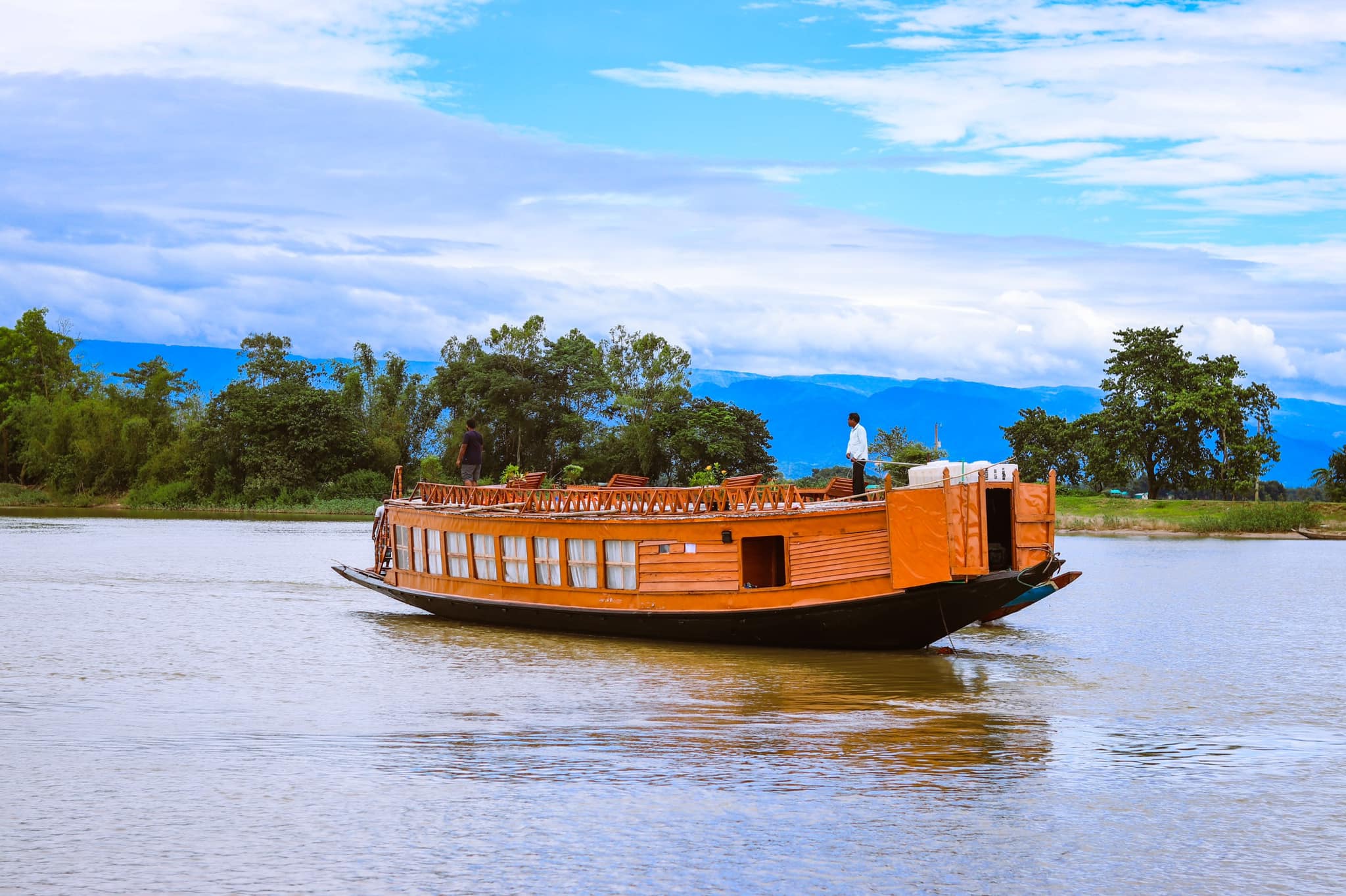 Sukher Bari -সুখের বাড়ি -The House Boat